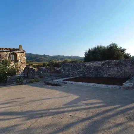 Caseta De L'hort Country house